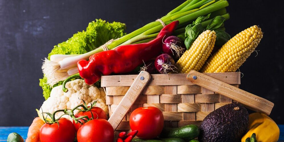 vegetables-herbs-basket_23-2147694078